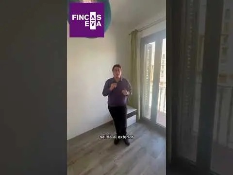 Presentamos este increíble piso totalmente reformado en el barrio de l'Eixample !!!