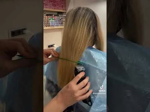 Corte recto de melena con maquinilla. Aquí os mostramos cómo realizar un corte denso #excellencut