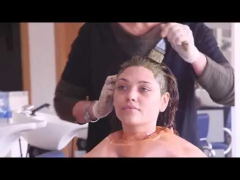 Vídeo de JOVEN Peluqueros
