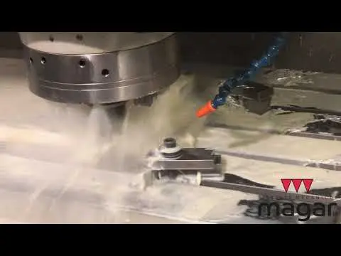 Electrodo de alta frecuencia para soldar moquetas de coche.