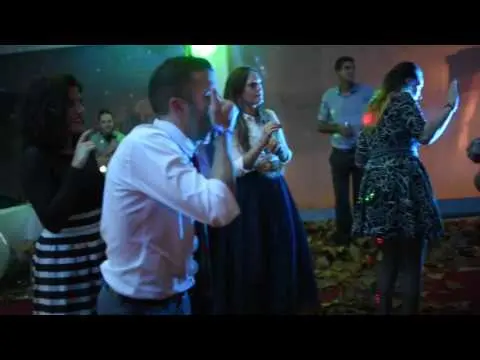 Mannequin challenge