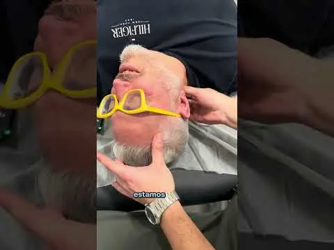 🤔 ¿Conocías esta técnica para relajar el cuello? 💆🏻‍♂️