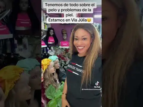 Os presento mi pequeño local donde hago magias con mis manos en el pelo de mis adorables clientas.