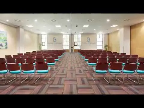 ¡Descubre Hotel Puerta de Bilbao!