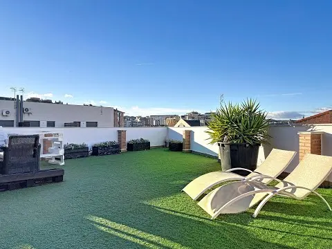 Piso con terraza en Azucarera de Tudela