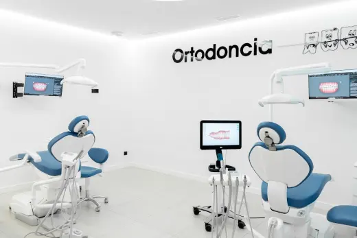 Clinica Dental CAXAL Zaragoza. Ortodoncia y Odontopediatria