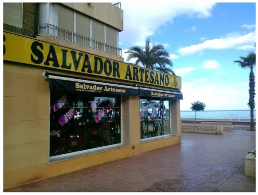 Salvador Artesano