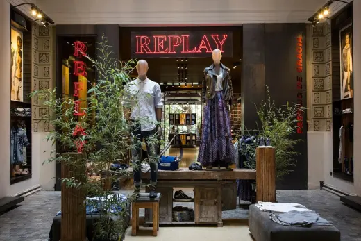 Replay Store | Barcelona