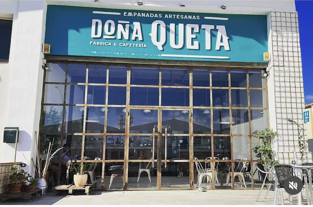 Cafeteria Dona Queta, Panaderia, Bar, Restaurante, comida para llevar, empanadas, catering