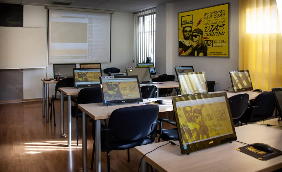 Autoescuela Ayala | Autoescuelas Murcia