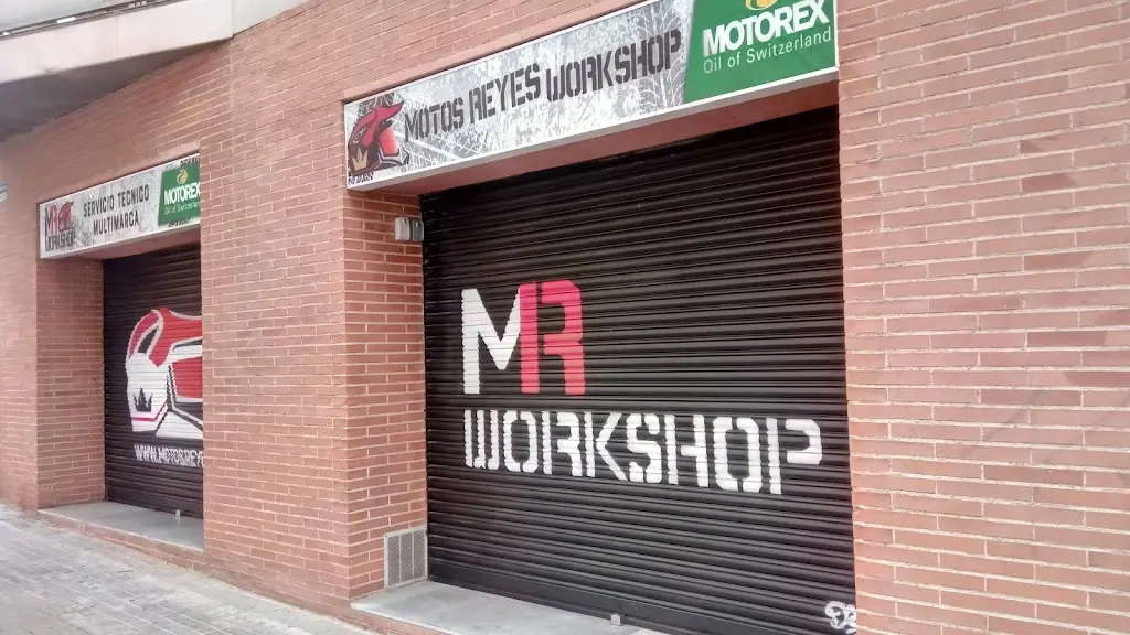 Motos Reyes Workshop - Taller de motos Badalona