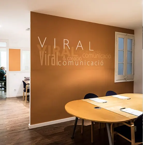 VIRAL IMATGE I COMUNICACIO