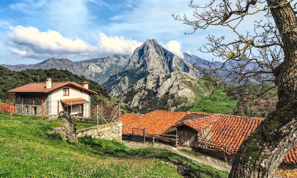 AFILIA INMOBILIARIAS