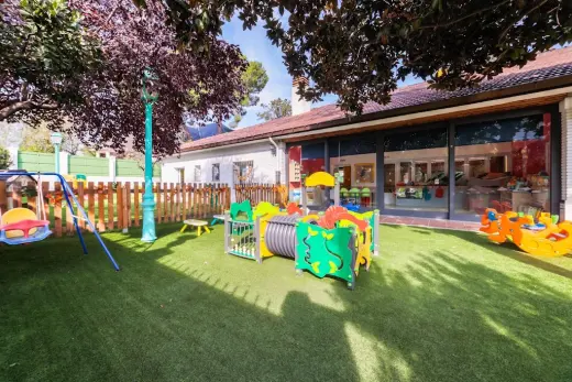 Up! Kids School - Escuela Infantil