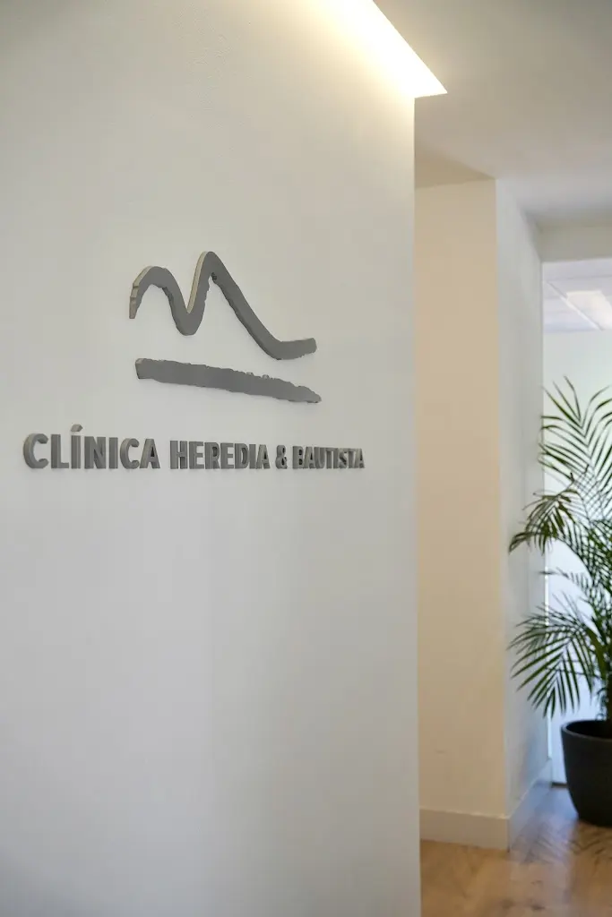 Clinica Fisioterapia y Osteopatia Heredia & Bautista | Marbella.