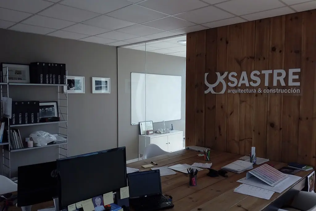 Sastre Arquitectura & Construccion