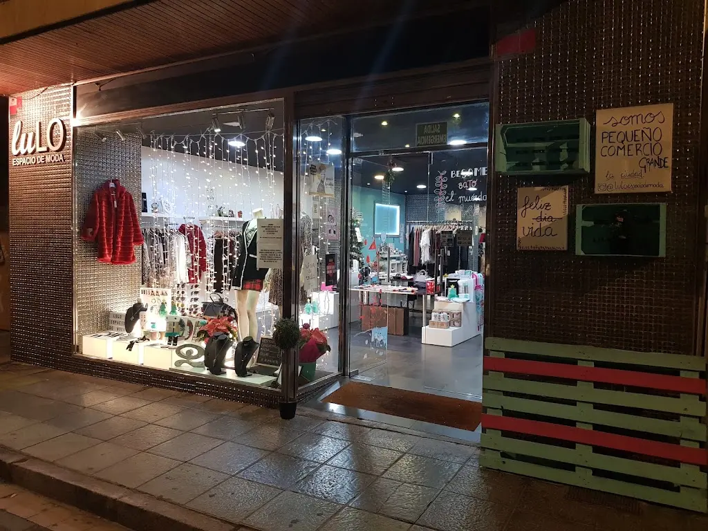 Lulo Espacio de Moda.Tienda de Moda en Almeria.