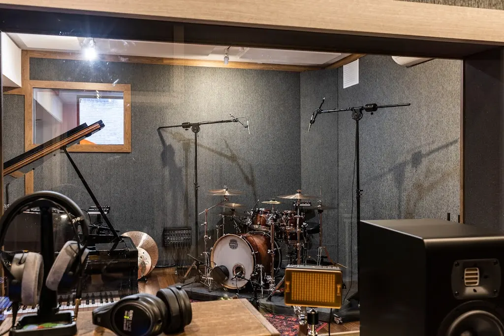 Mammoth Sound Studio