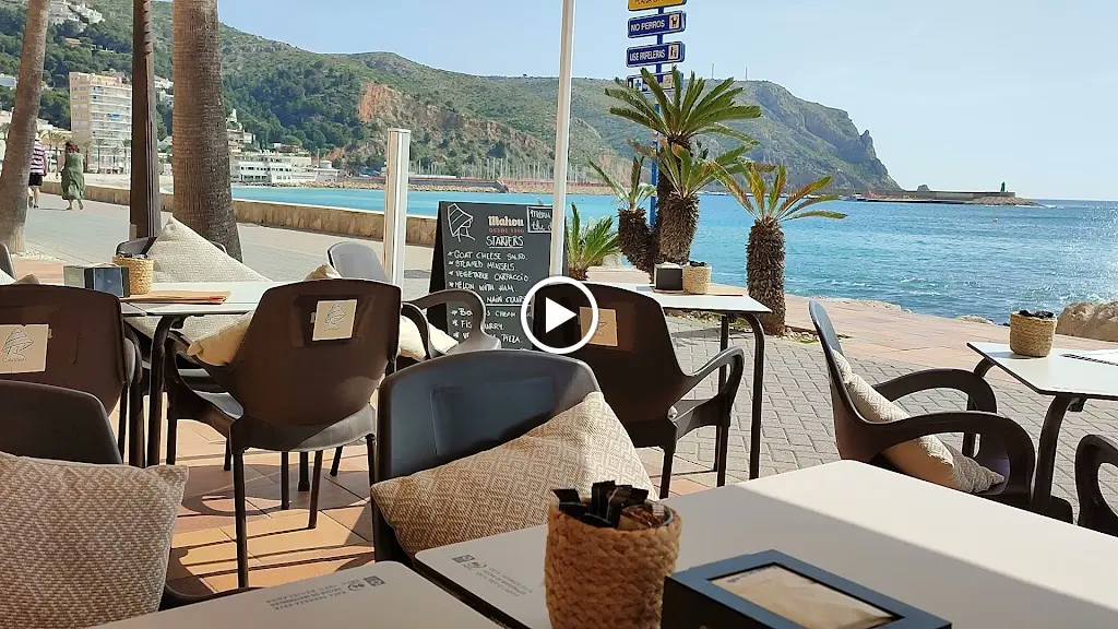 CalaViuda bar & restaurant