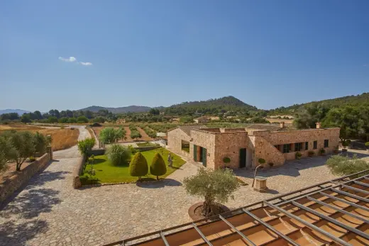 Hotel Rural Es Riquers