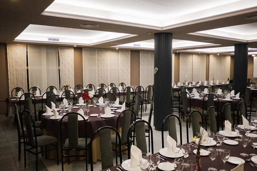 Restaurante-Hotel Fornos