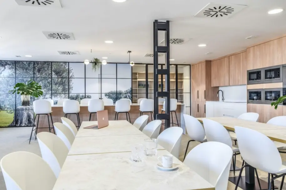 Sede Central VIA AGORA - Promociones de Obra Nueva