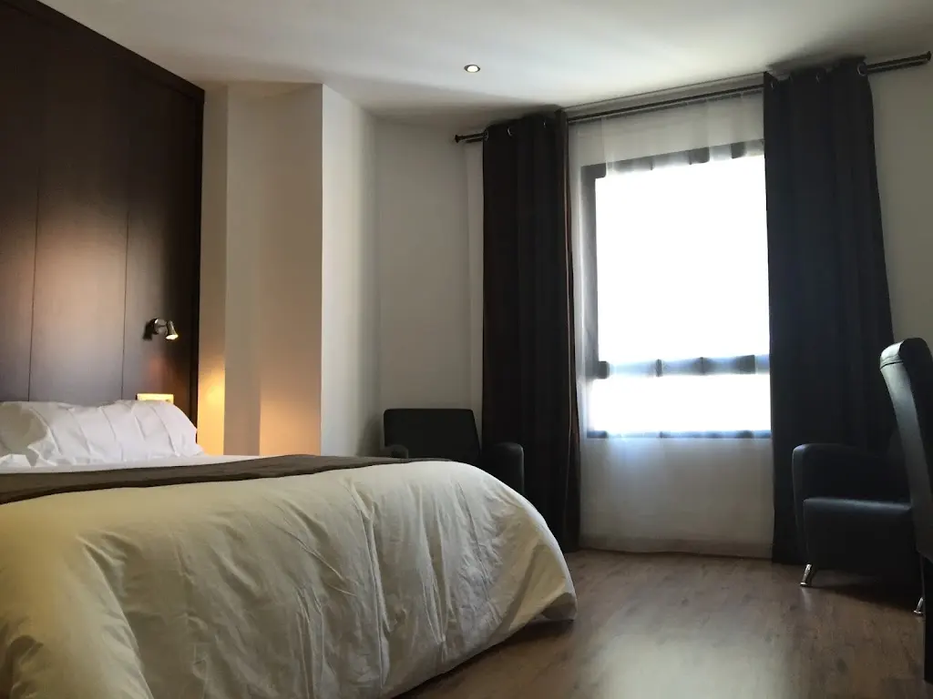 HOTEL CASTILLO.