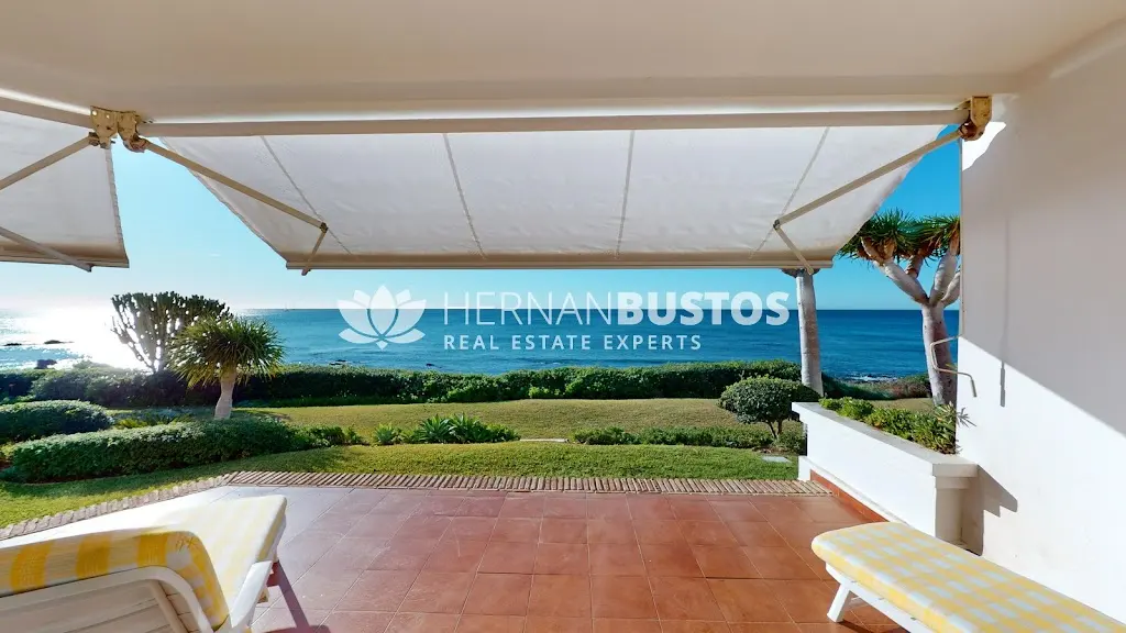 Hernan Bustos - Real Estate Experts