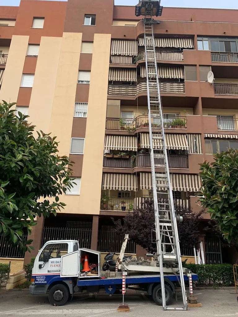 MUDANZAS FUENGIROLA