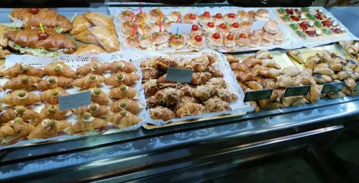 Horno y Pasteleria Vicente Raimundo