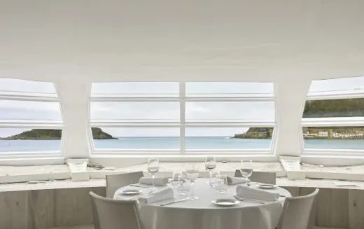 La Perla Bar/Restaurante/Terraza