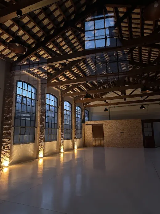 Mambo Dance Factory | by Alex y Susana | Escuela de baile | Clases de Salsa y Bachata en Terrassa