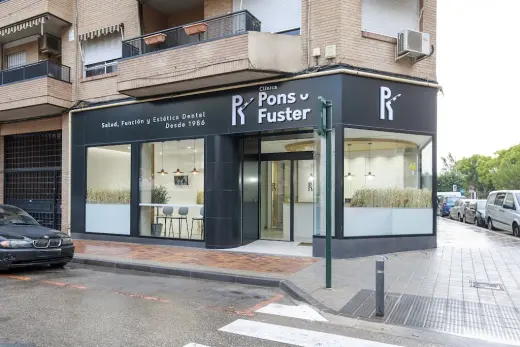 Clinica Dental Pons-Fuster