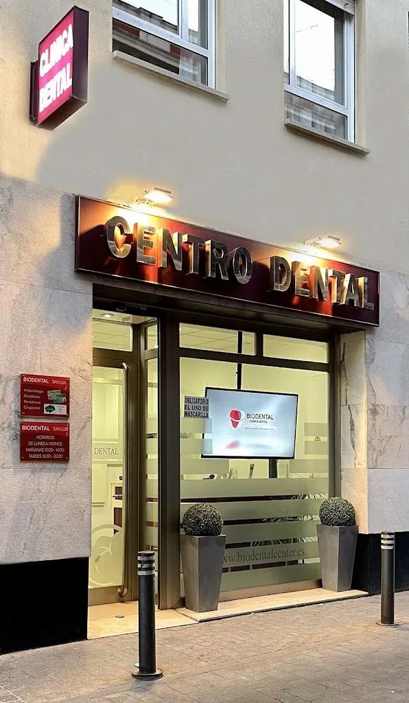 CLINICA DENTAL BIODENTAL