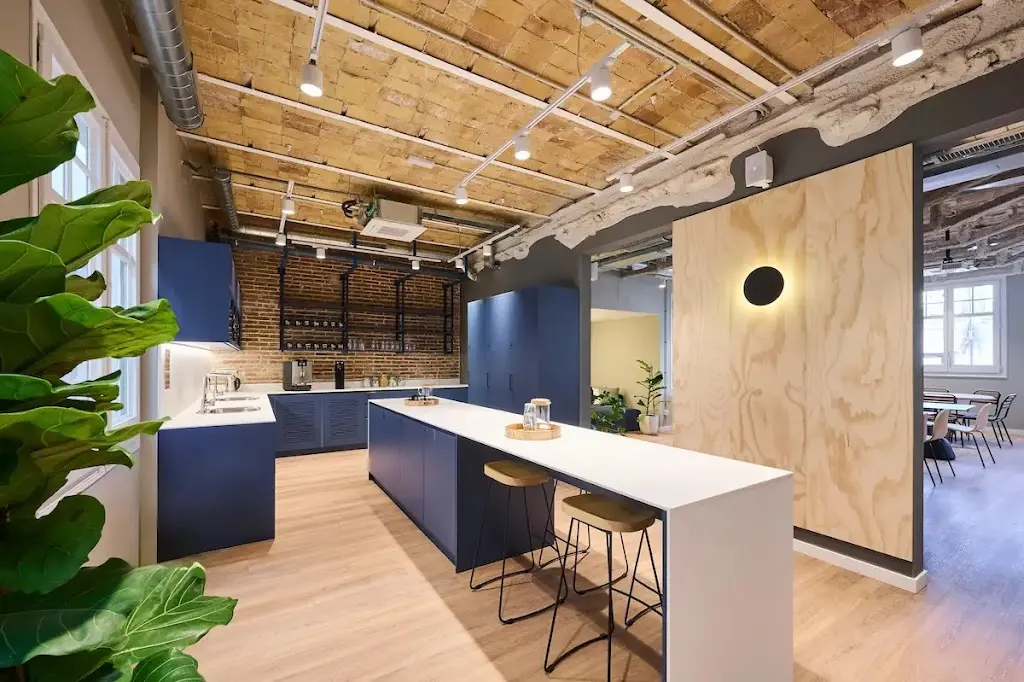 TRESPA ESPANA Y PORTUGAL