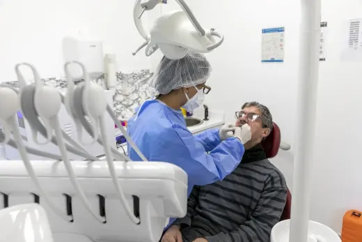 SOPS - Servei Odontologic Pacients Socials | Fundacio Acollida i Esperanca