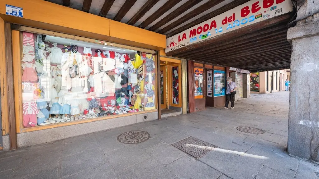 La Moda Del Bebe
