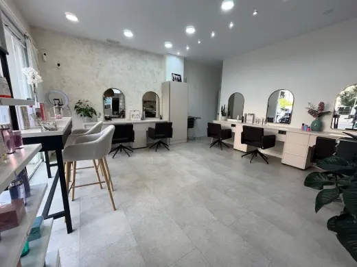 SALON BEAUTIQUE HAIR