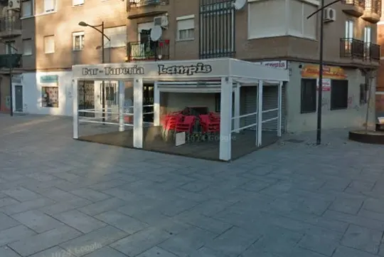 Lampis BarTaperia