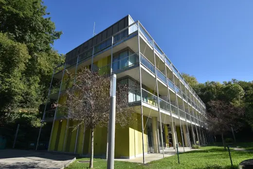Uba Ostatua