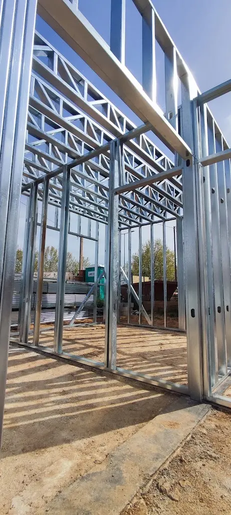 VALERO REFORMAS Y STEEL FRAMING