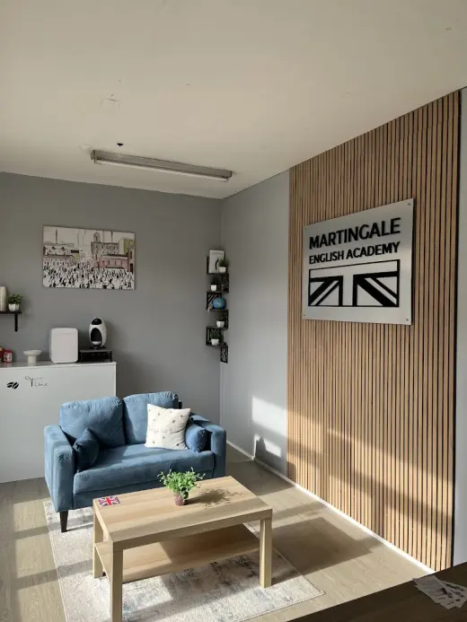 Martingale English Academy