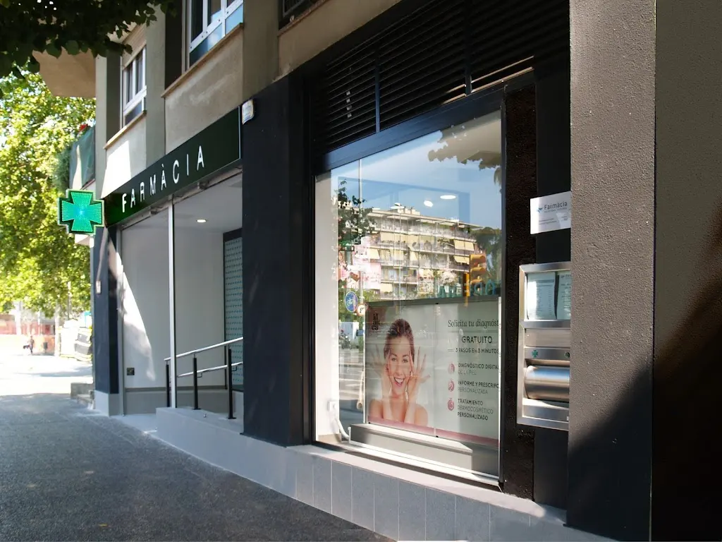 FARMACIA ELISA BOLADERAS SUAREZ