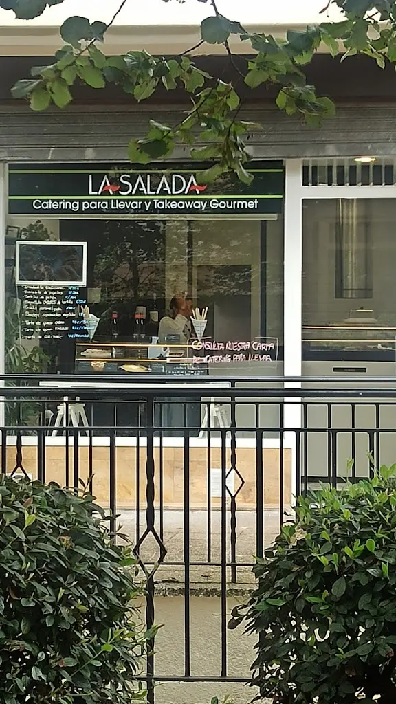 LA SALADA
