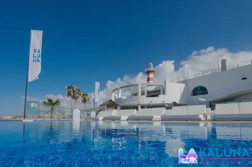 Kaluna Beach Club