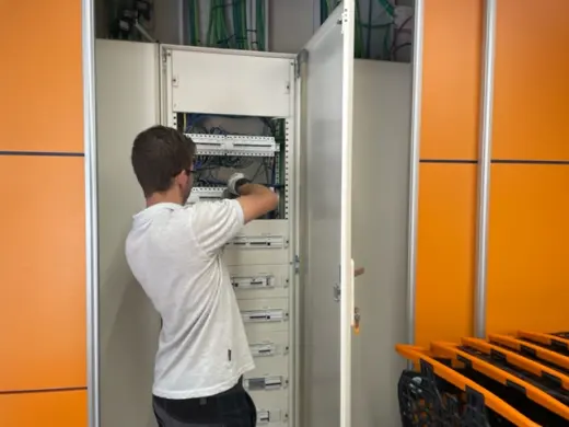 Pedro Electricista Urgente
