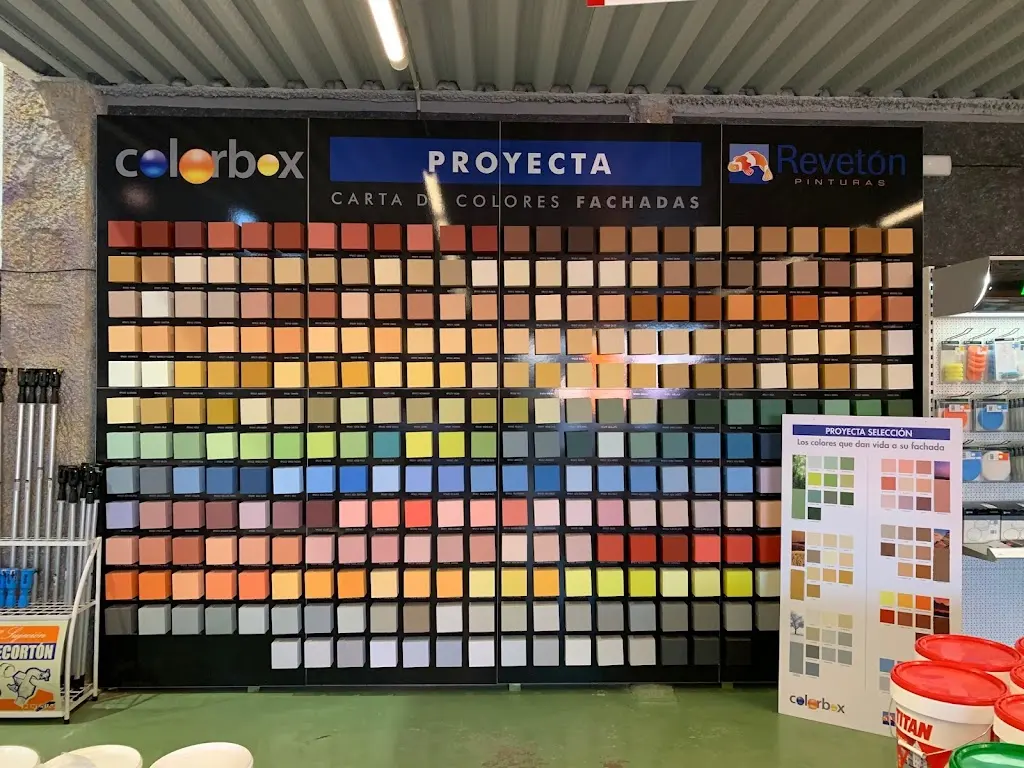 Colors, Pintures i Complements