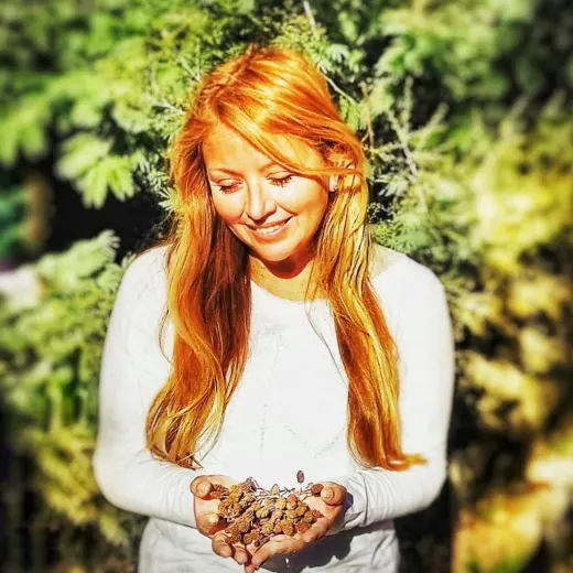 LIVIA FERNANDEZ PSICOLOGA
