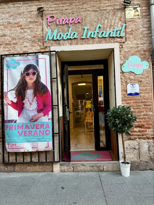 Pirapa - Moda Infantil y Juvenil. Especializada en Bautizo, Comunion y Arras.