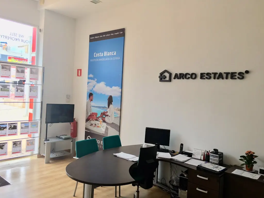 Arco Estates